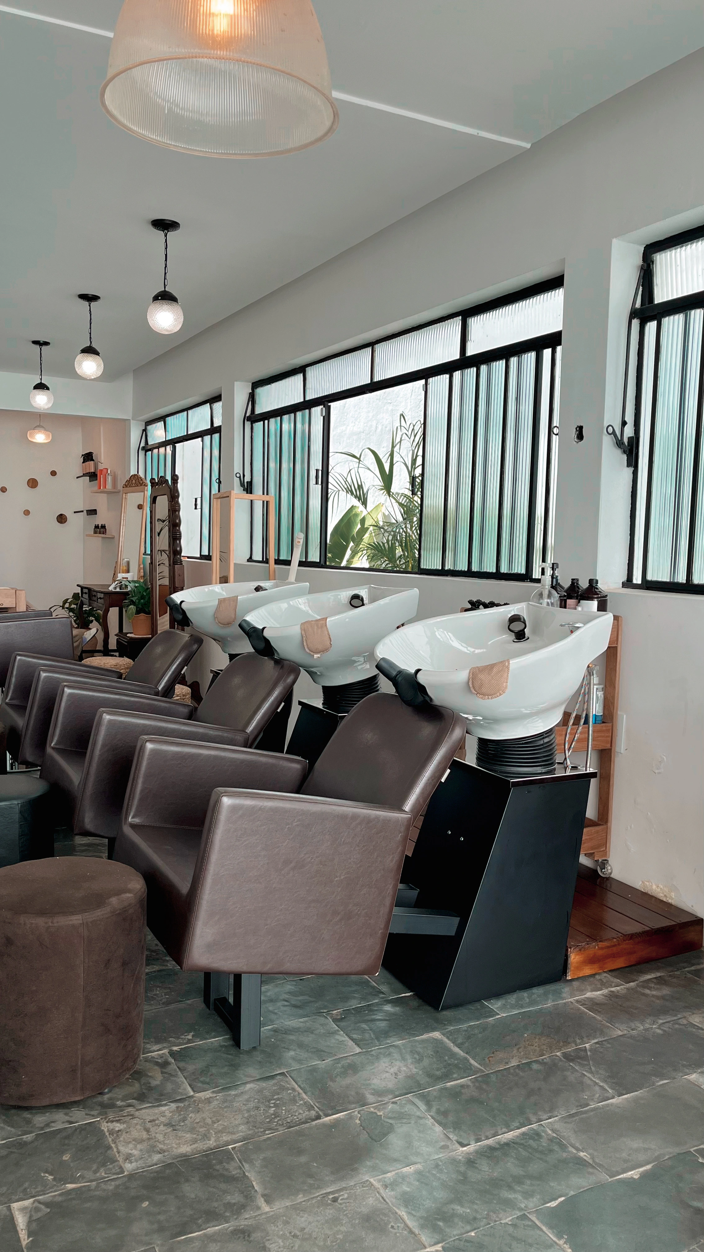 Detalhe dos equipamentos de terapia capilar